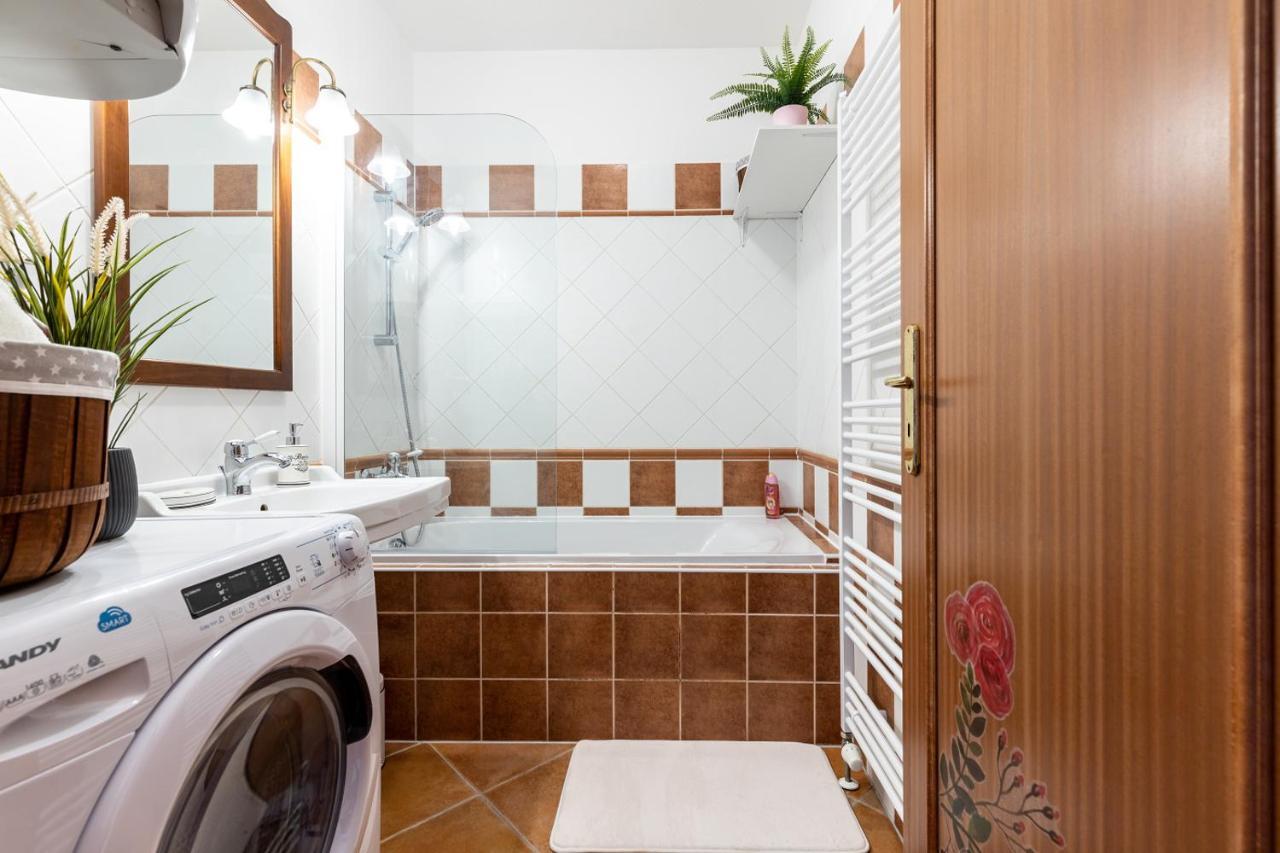Apartman Dream V Mikulove - Jine Ubytovani Lednice Apartment Bagian luar foto